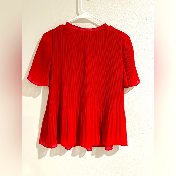 Ann Taylor Pleated Red Blouse Ruffle Sleeve Size XSP - Picture 5 of 5